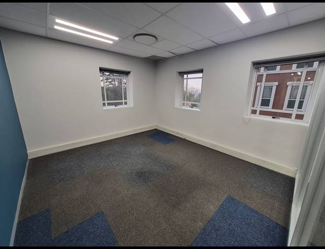 403M² OFFICE TO LET IN RIVONIA